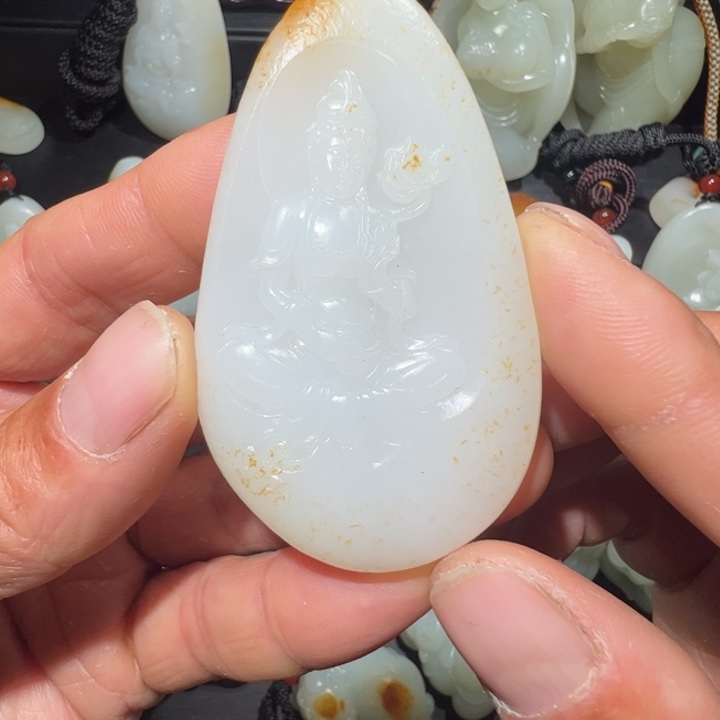 和田玉颈饰未镶嵌A**啊