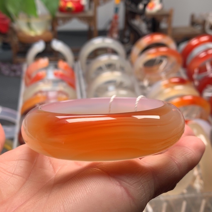 玛瑙/玉髓未镶嵌手镯