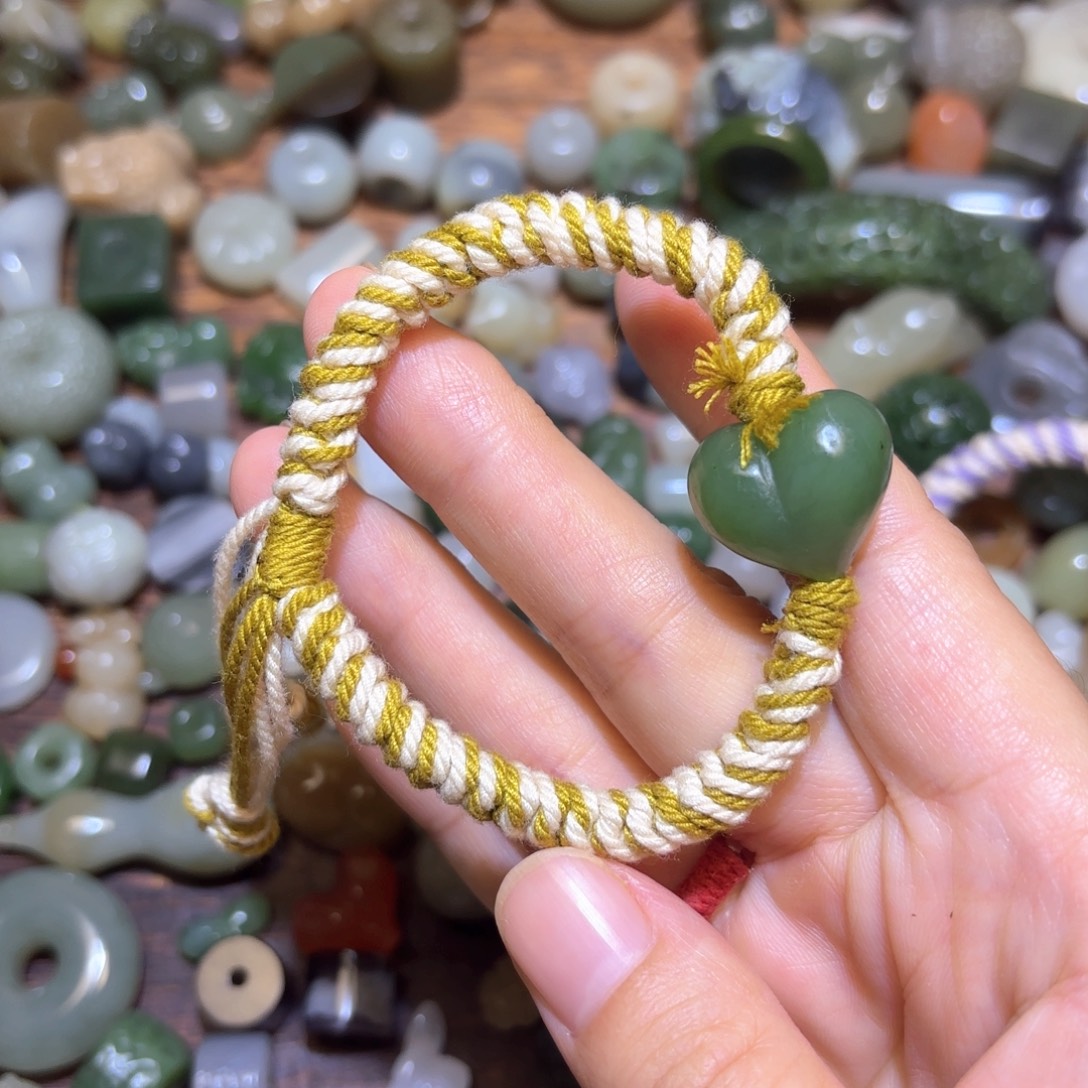 未镶嵌和田玉珠宝半成品