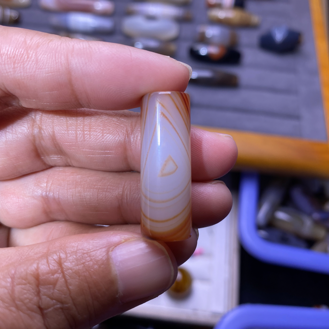 天然巴西缠丝玛瑙