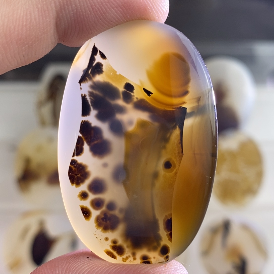 玛瑙/玉髓吊坠未镶嵌