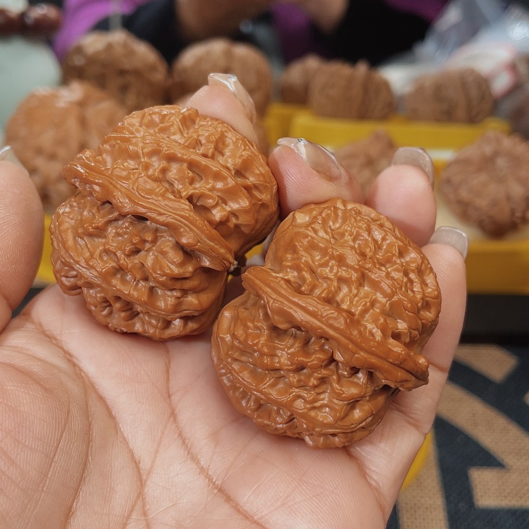 吊坠文玩核桃军白狮子40尺29号