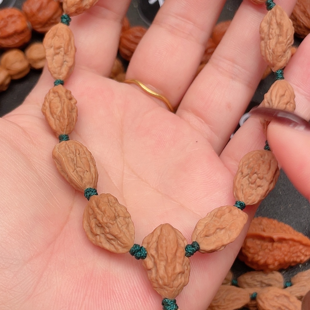 民***品文玩核桃吊坠小蛤蟆