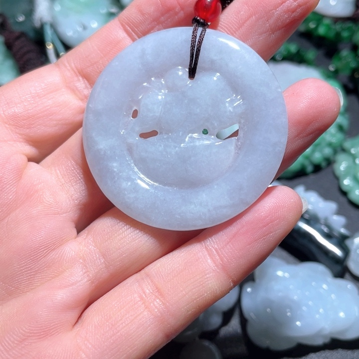 【闪购商品】翡翠颈饰未镶嵌天然翡翠