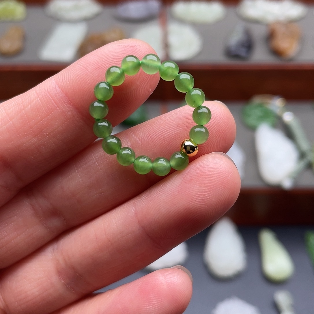 和田玉未镶嵌颈饰碧玉小米珠指环