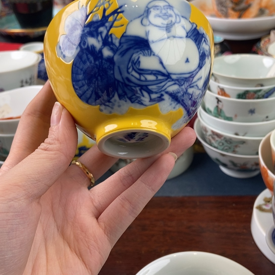 陶瓷艺术家的作品是一种