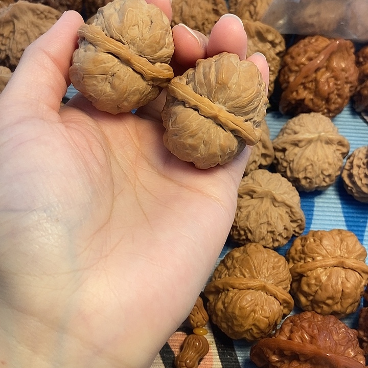 文玩核桃吊坠35蛤麻