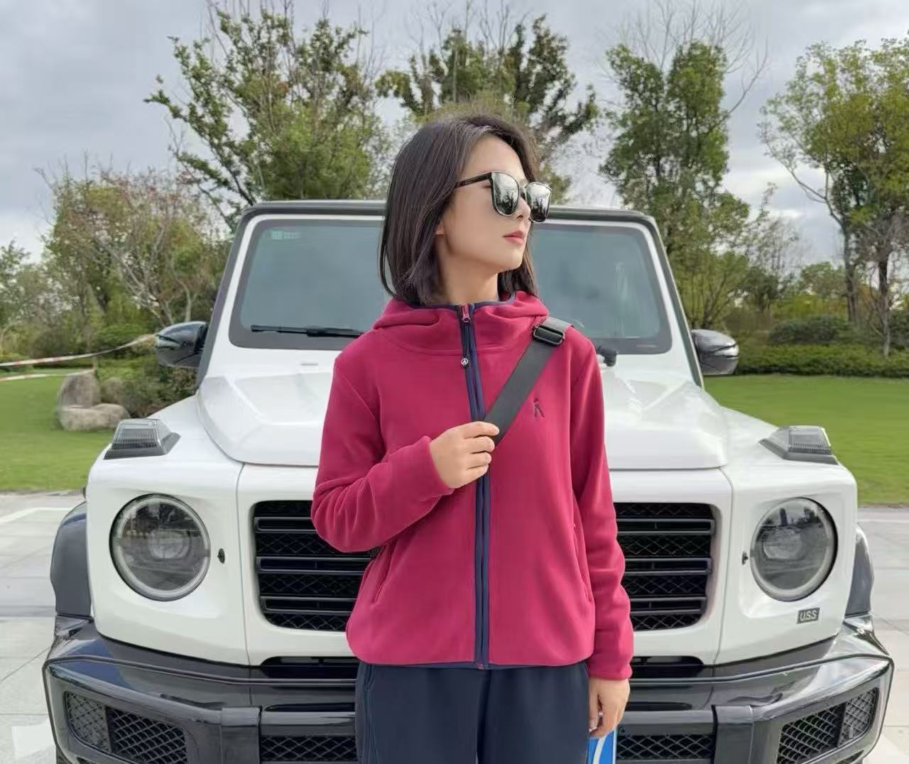 Lesacha澜石！爆款时尚洋气撞色边设计感小众连帽卫衣（24332）