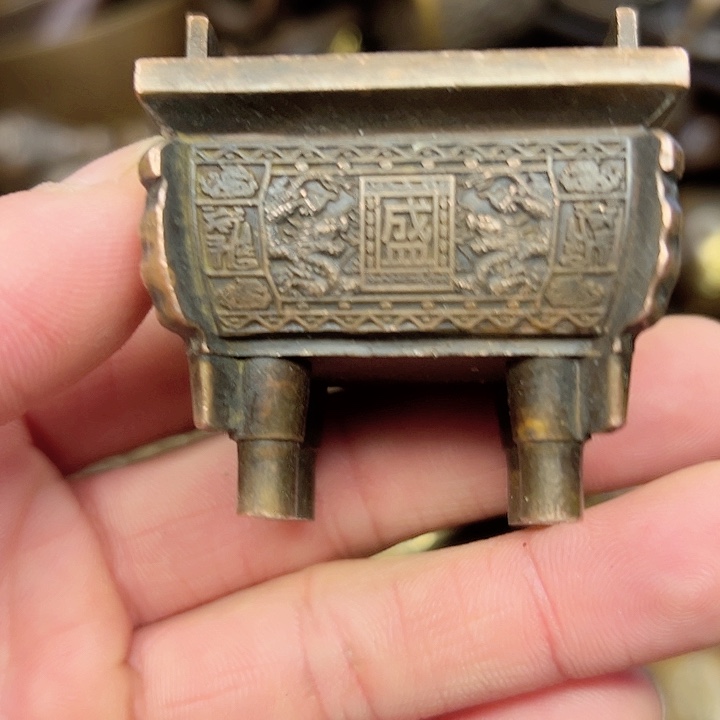 铜铜铜器直播间铜