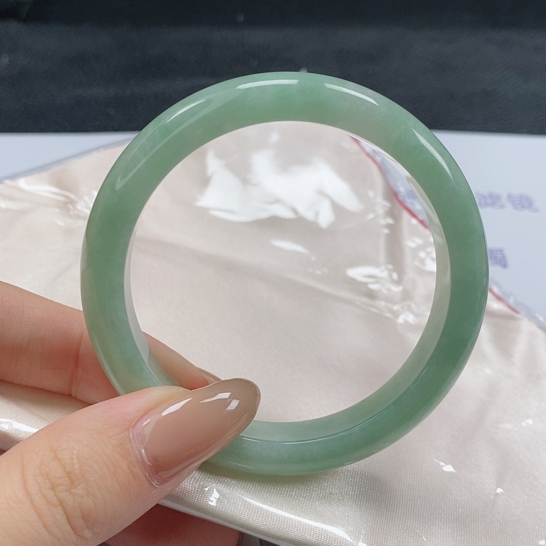 【闪购商品】翡翠手镯未镶嵌345号