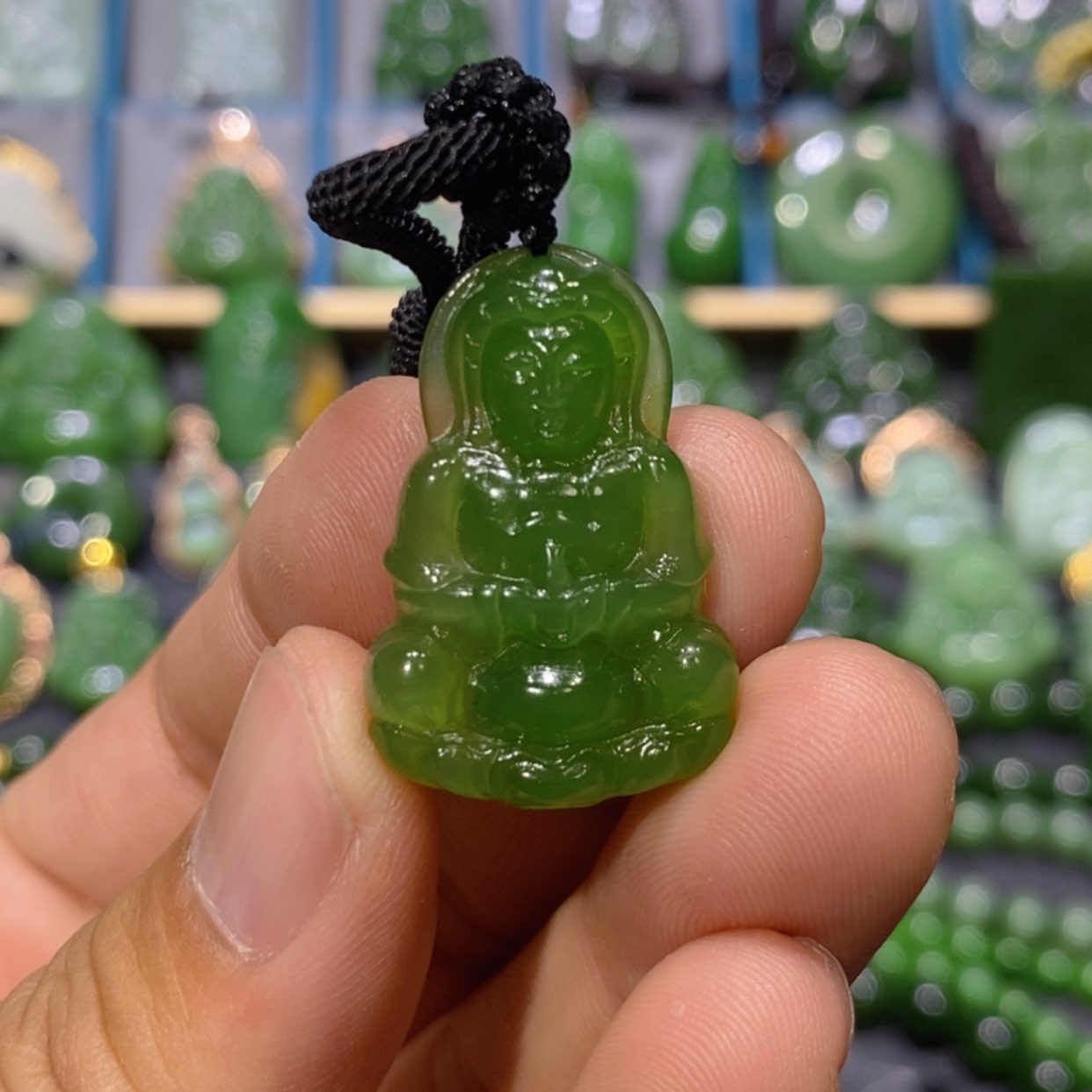 【闪购商品】和田玉吊坠(不含链)未镶嵌阳绿观音