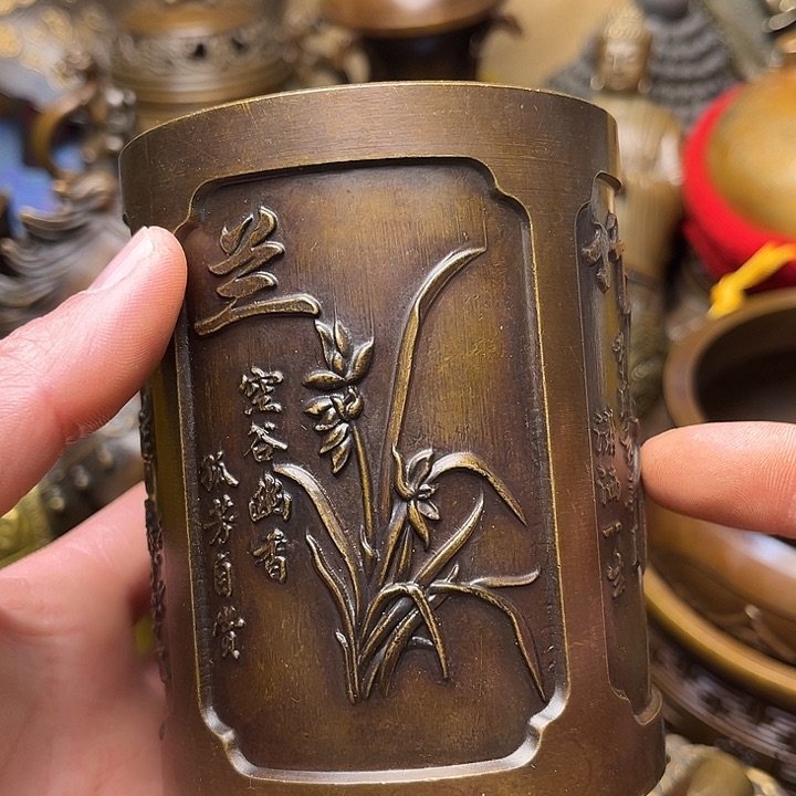 精美铜器批发档口