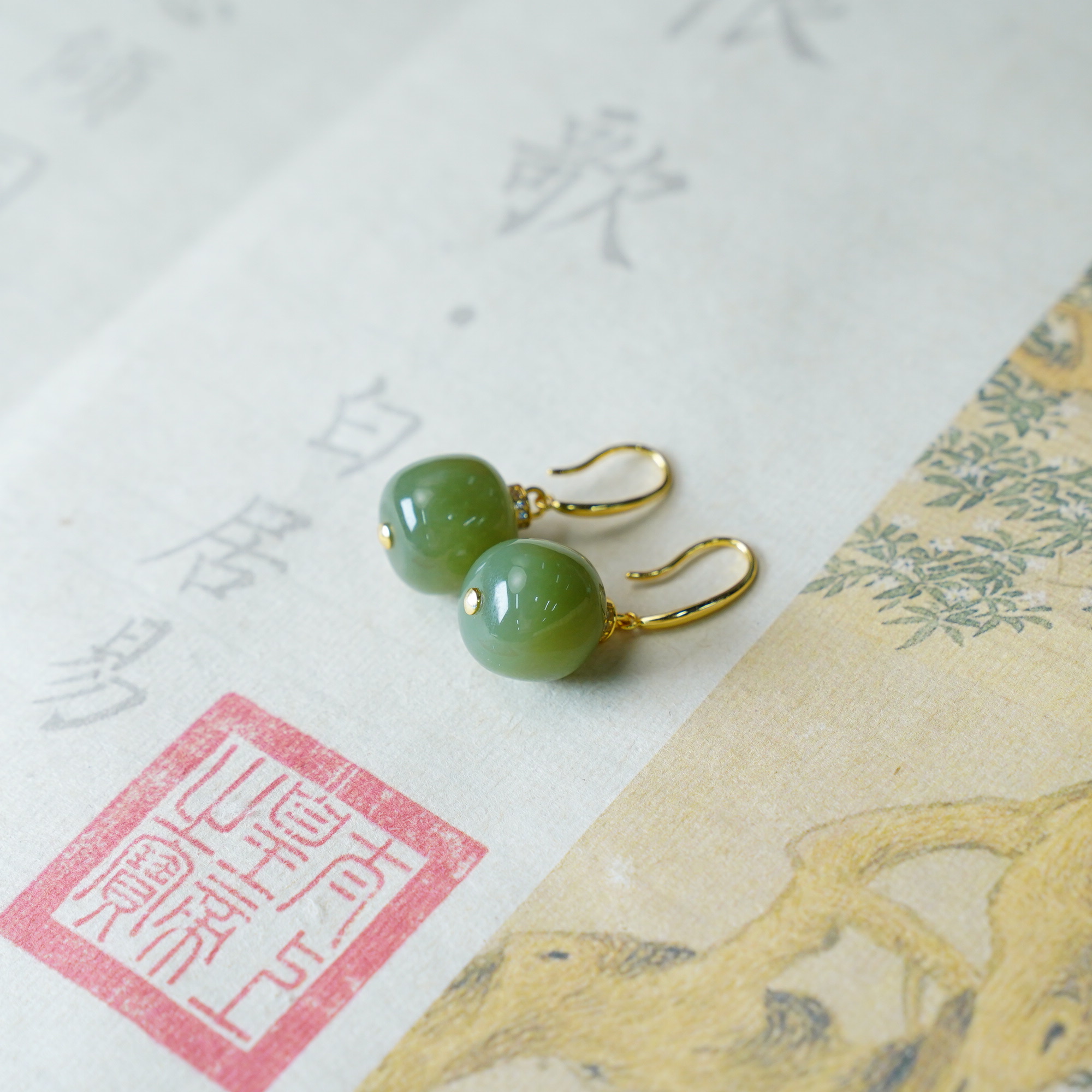 【睿泽赏宝】S925和田玉老型珠耳钩 11*13 KL0060179