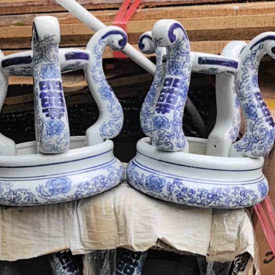 沁***卉青花瓷器凳子两只包邮