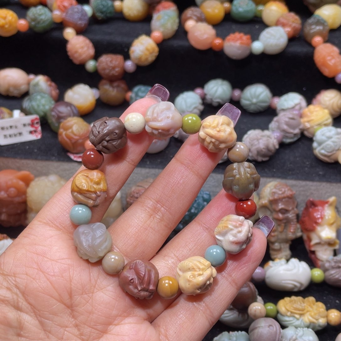 石英质玉手链未镶嵌