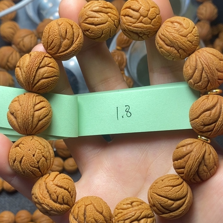 吊坠桃核秦岭山野生桃核