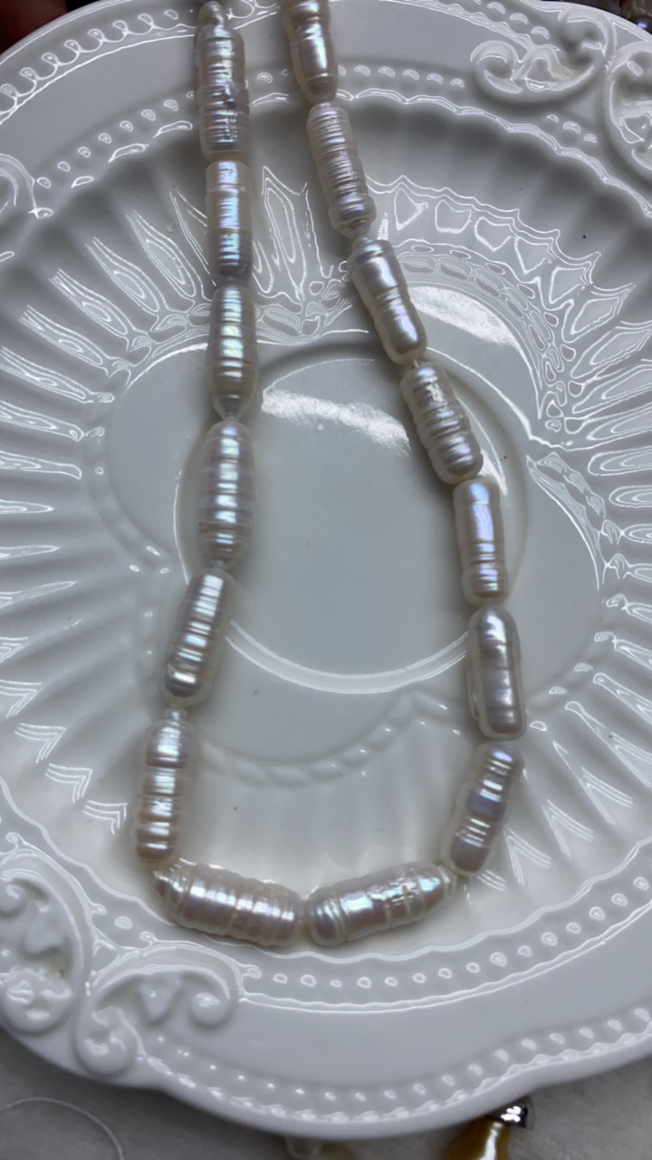 珍珠白色圆柱子巴洛克项链