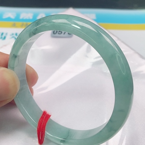 翡翠手镯未镶嵌0570号