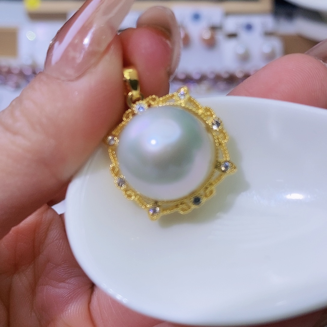 淡水珍珠颈饰合金