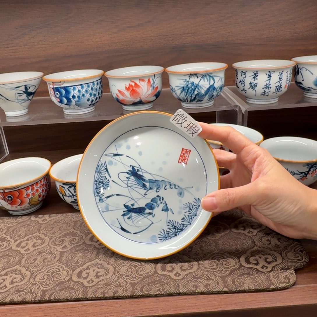 釉下手绘茶具微瑕