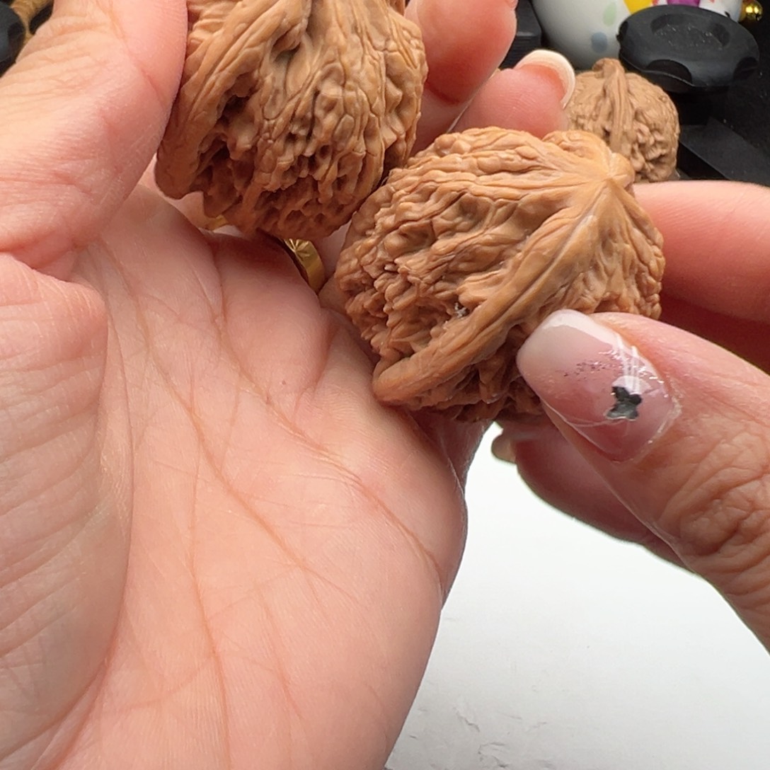 文玩核桃把件虎头王37