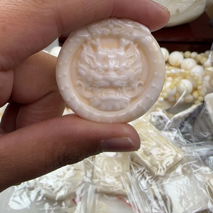 三***)大果紫檀（缅甸花梨）吊坠52号