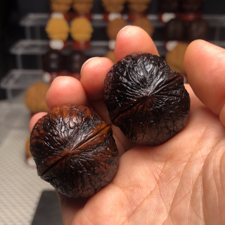 文玩核桃把件121圣灵珠