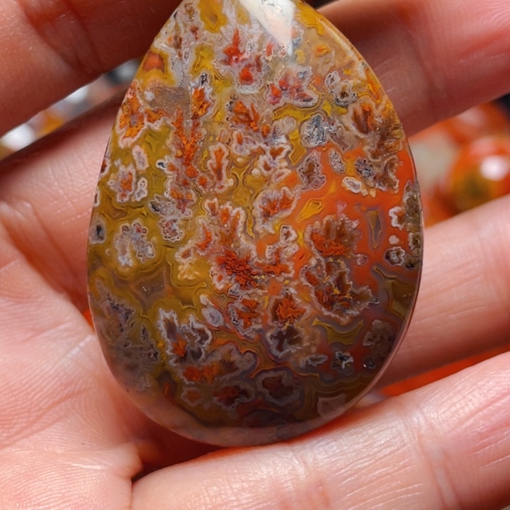 玛瑙/玉髓战国红玛瑙挂件未镶嵌