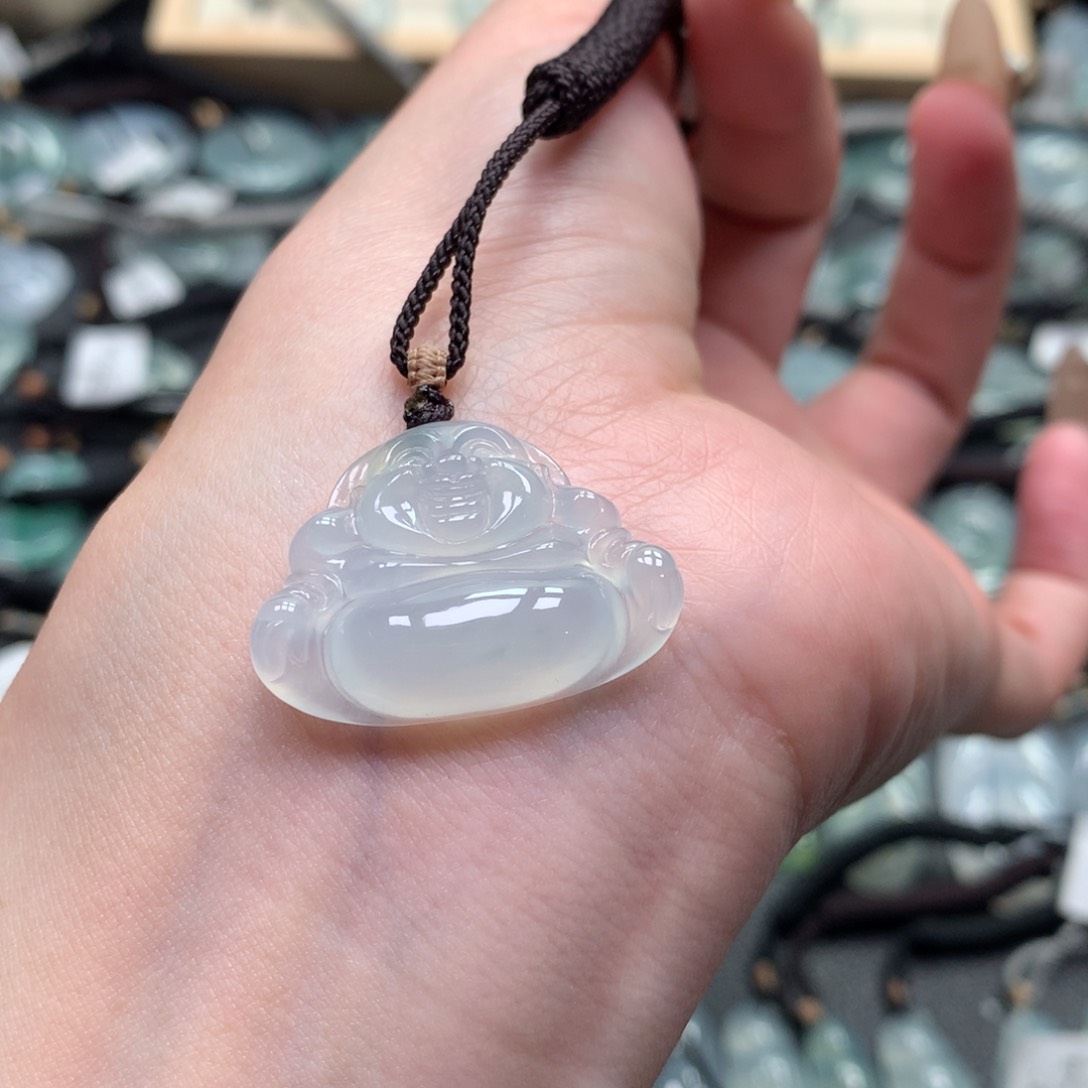 翡翠颈饰未镶嵌00000000000000