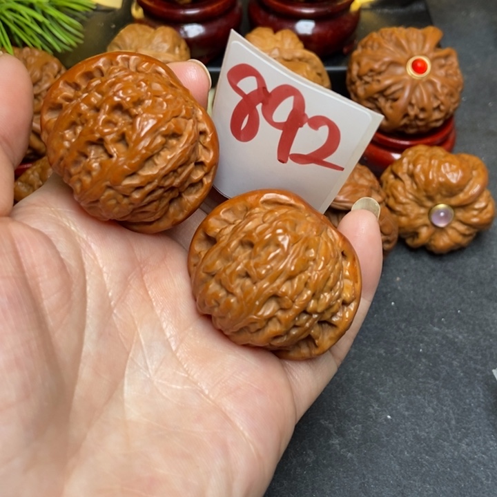 文玩核桃把件38白狮子892