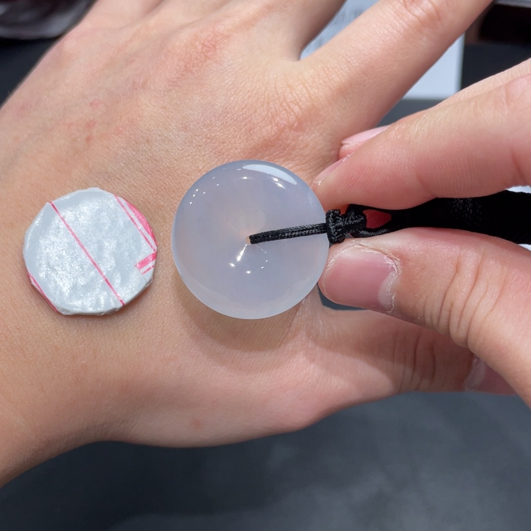 翡翠颈饰未镶嵌多样性