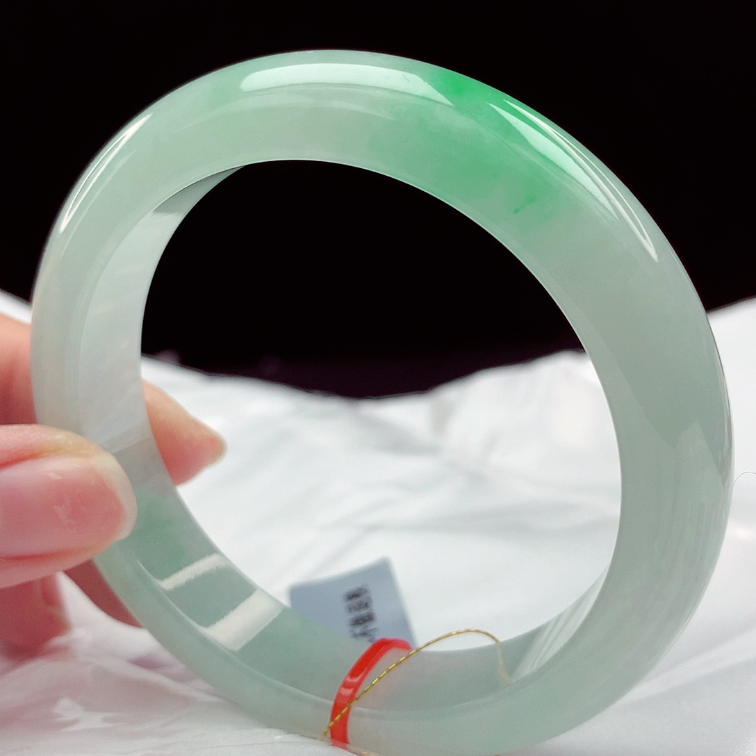 翡翠未镶嵌手镯56圈4883