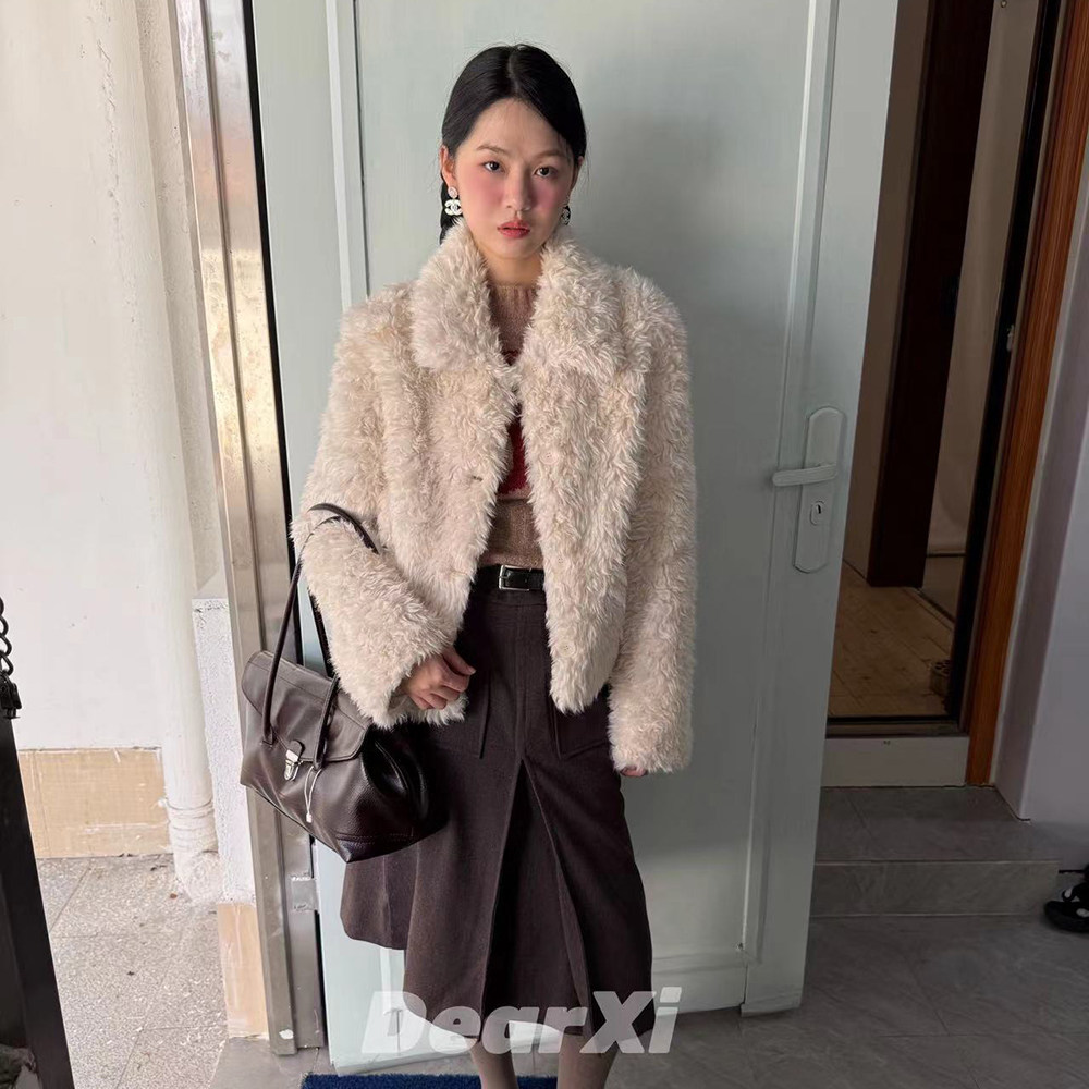 【清】NO退换ONEXH·2025冬季保暖厚款翻领短款毛毛宽松温柔韩系外套