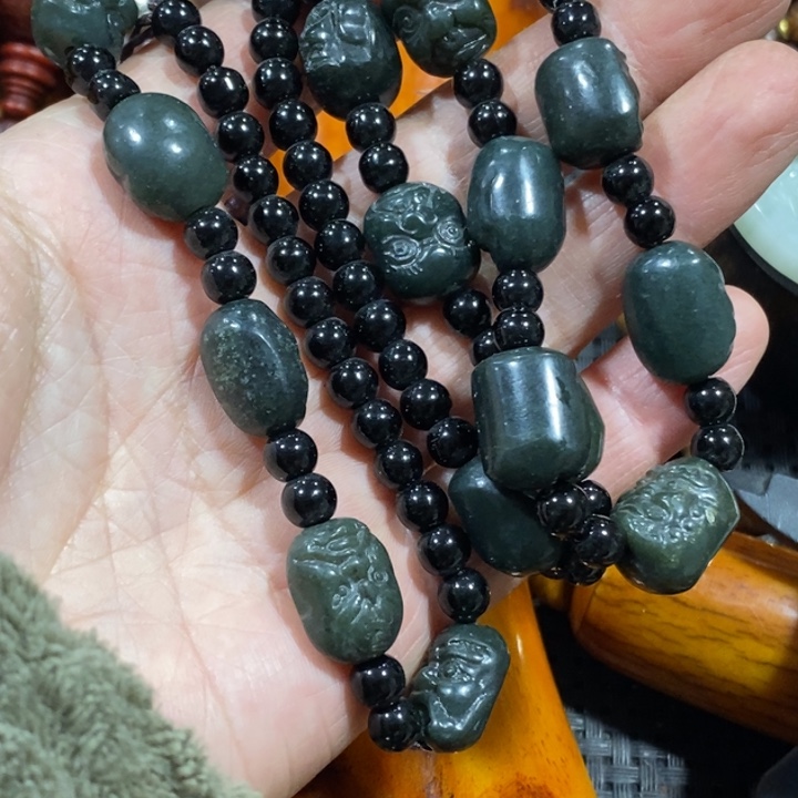 滴血莲花菩提手串