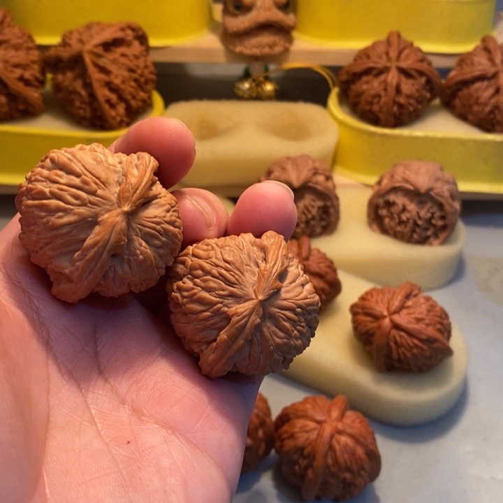 張***天文玩核桃吊坠bbnjjjjn