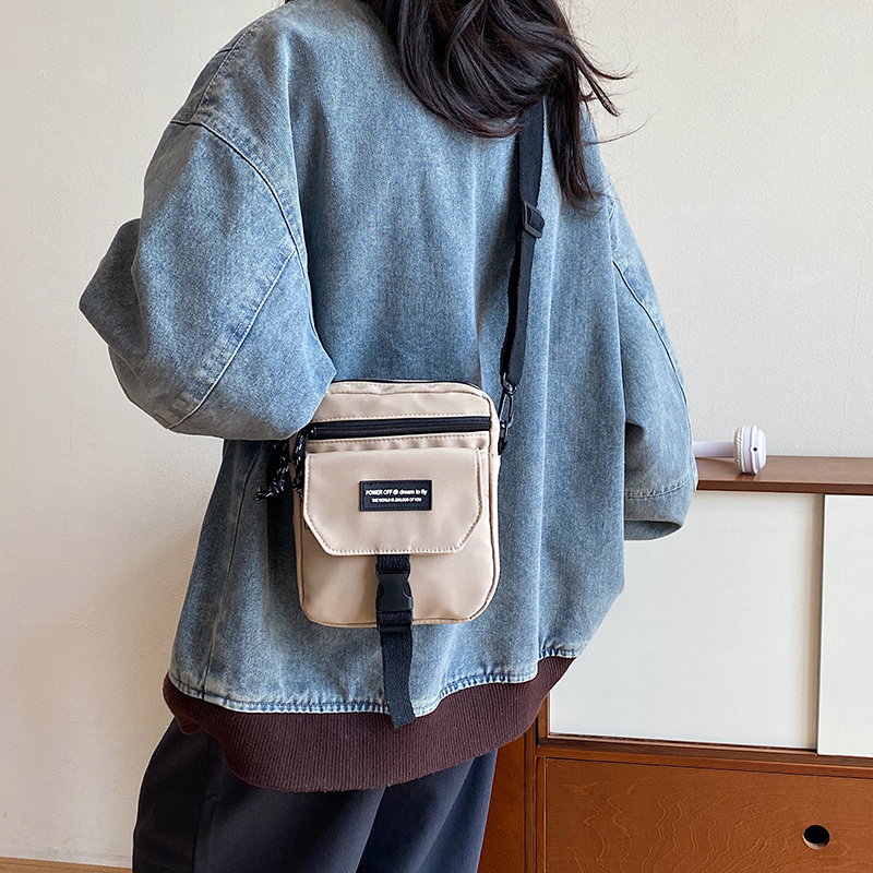 潮流小众单肩休闲网红撞色布包百搭男士斜挎包时尚学生开车随身包