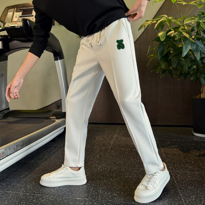 白色直筒卫裤男款加绒运动裤秋冬痞帅潮牌刺绣男裤秋冬季休闲裤子
