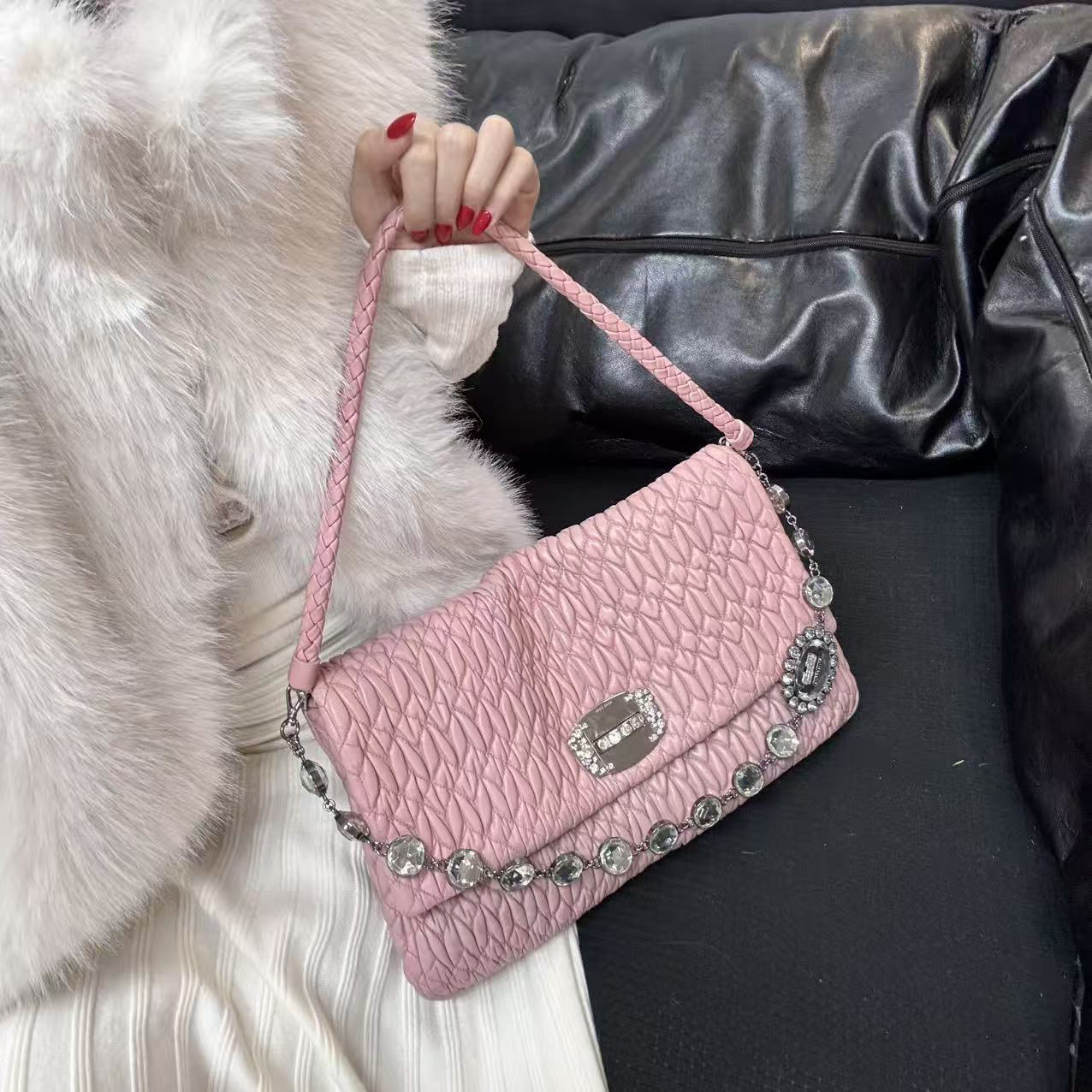 95新 MIU MIU/缪缪 miumiu粉色宝石链条包