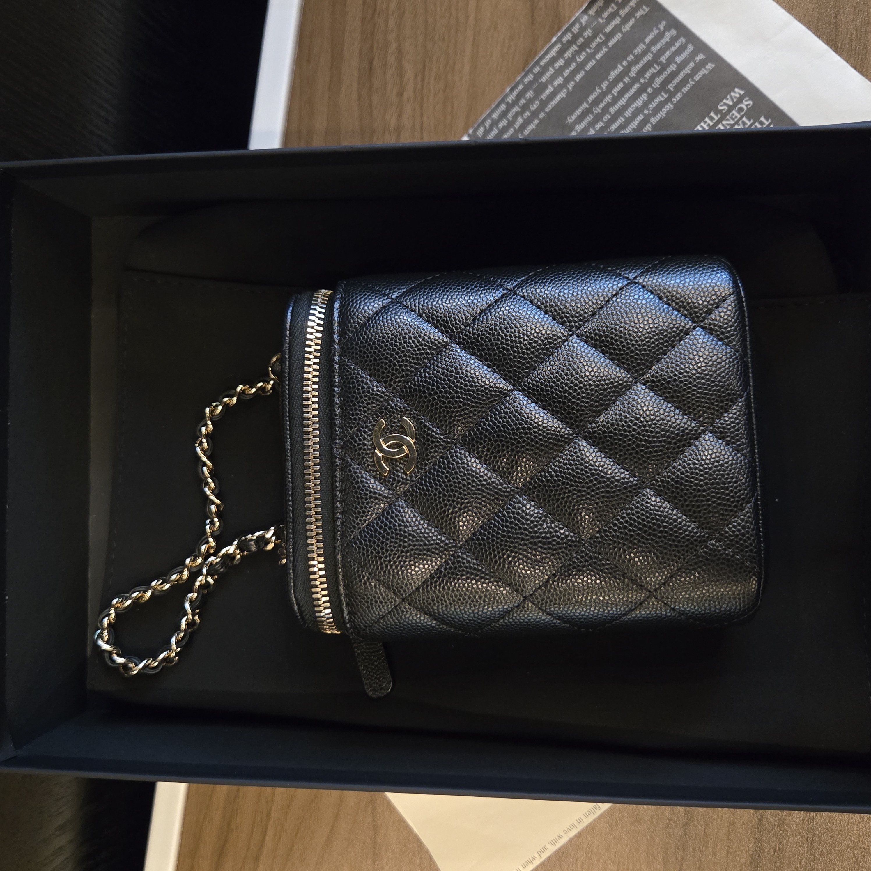 99新 Chanel/香奈儿 22c黑金荔枝牛竖版盒子包单肩斜挎包