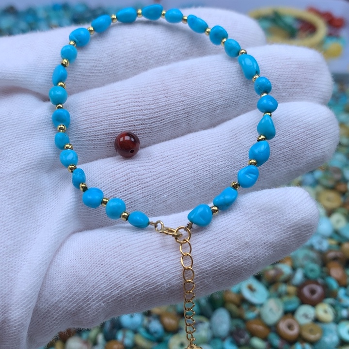 芭***面南红玛瑙未镶嵌珠宝奇石