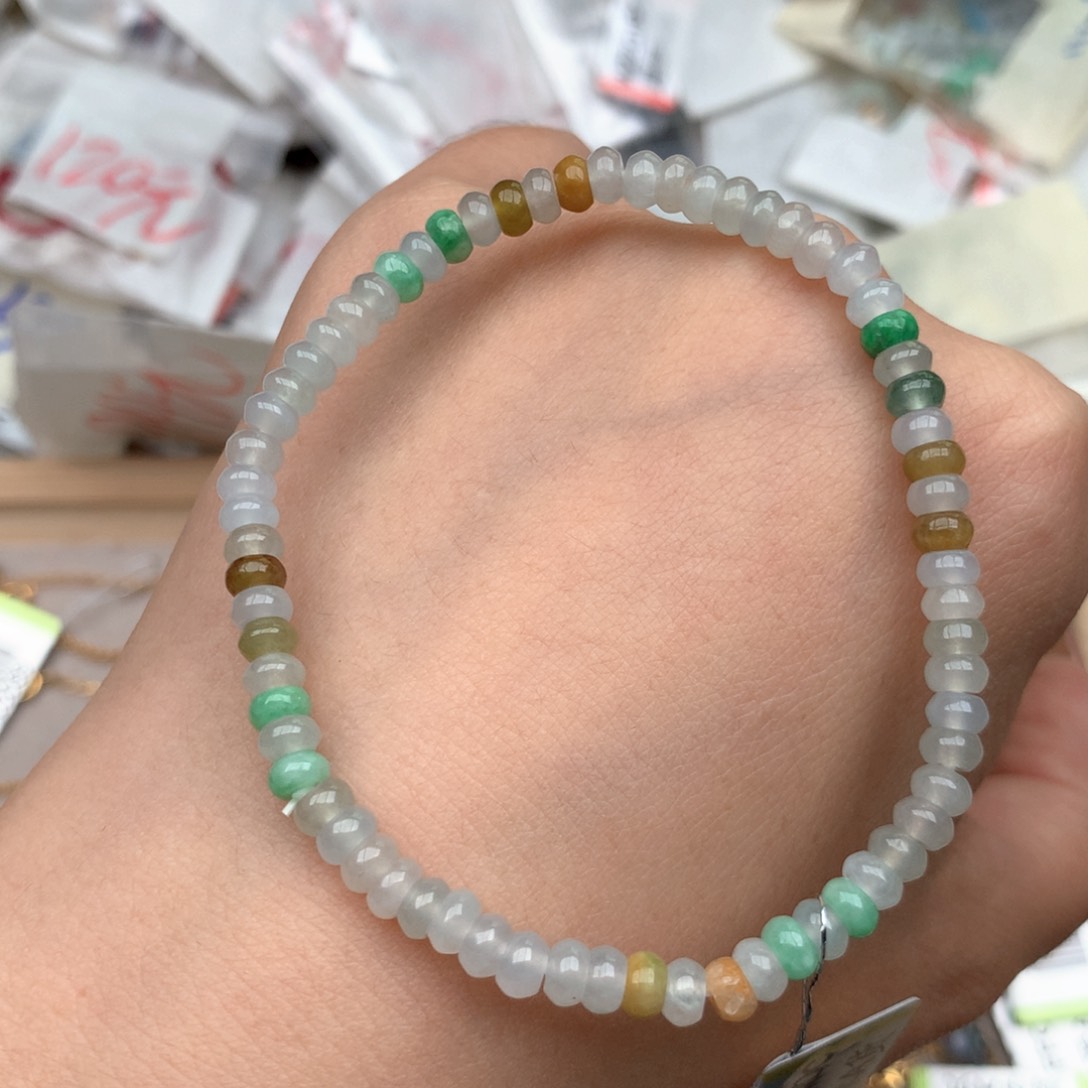 未镶嵌挂件翡翠…