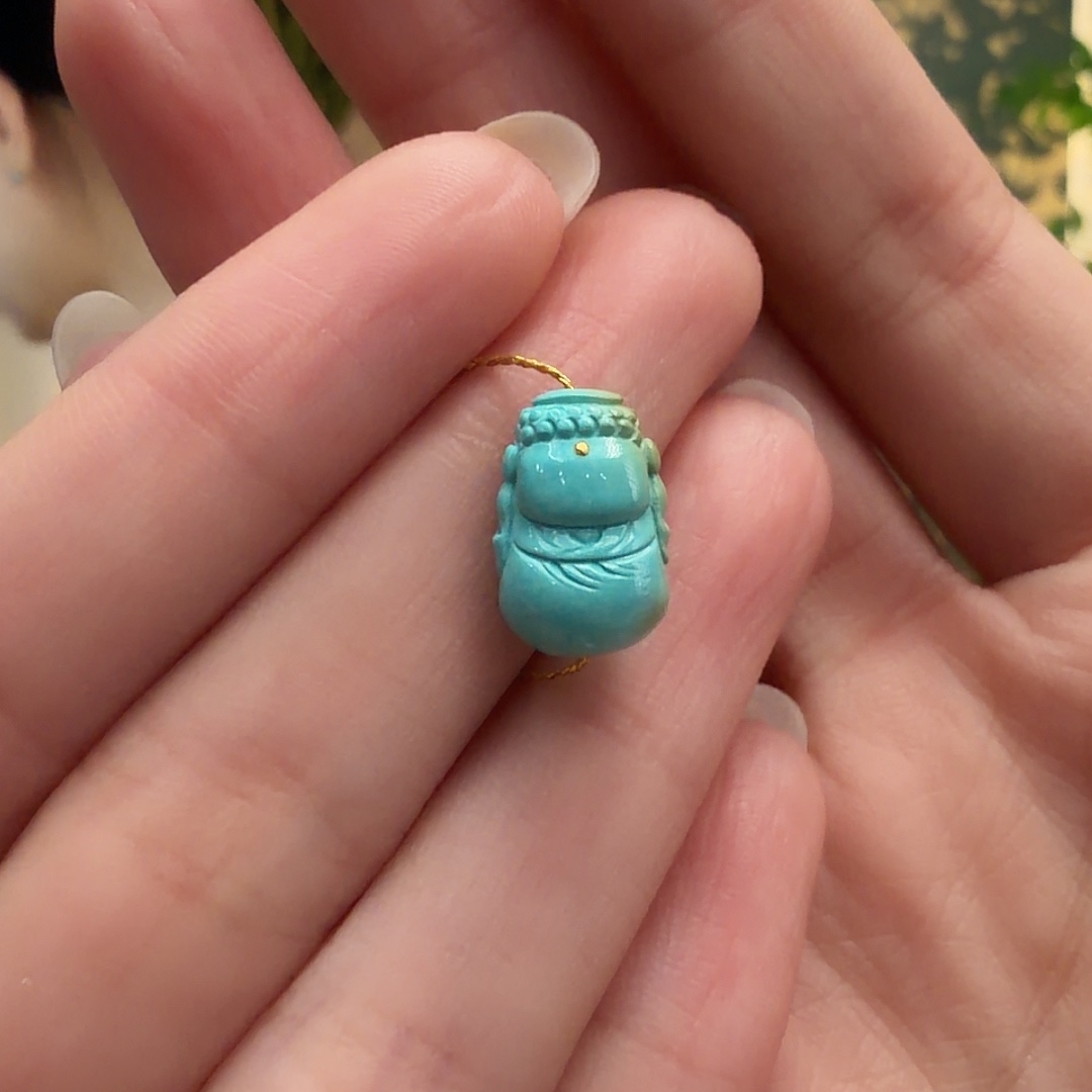 绿松石未镶嵌颈饰