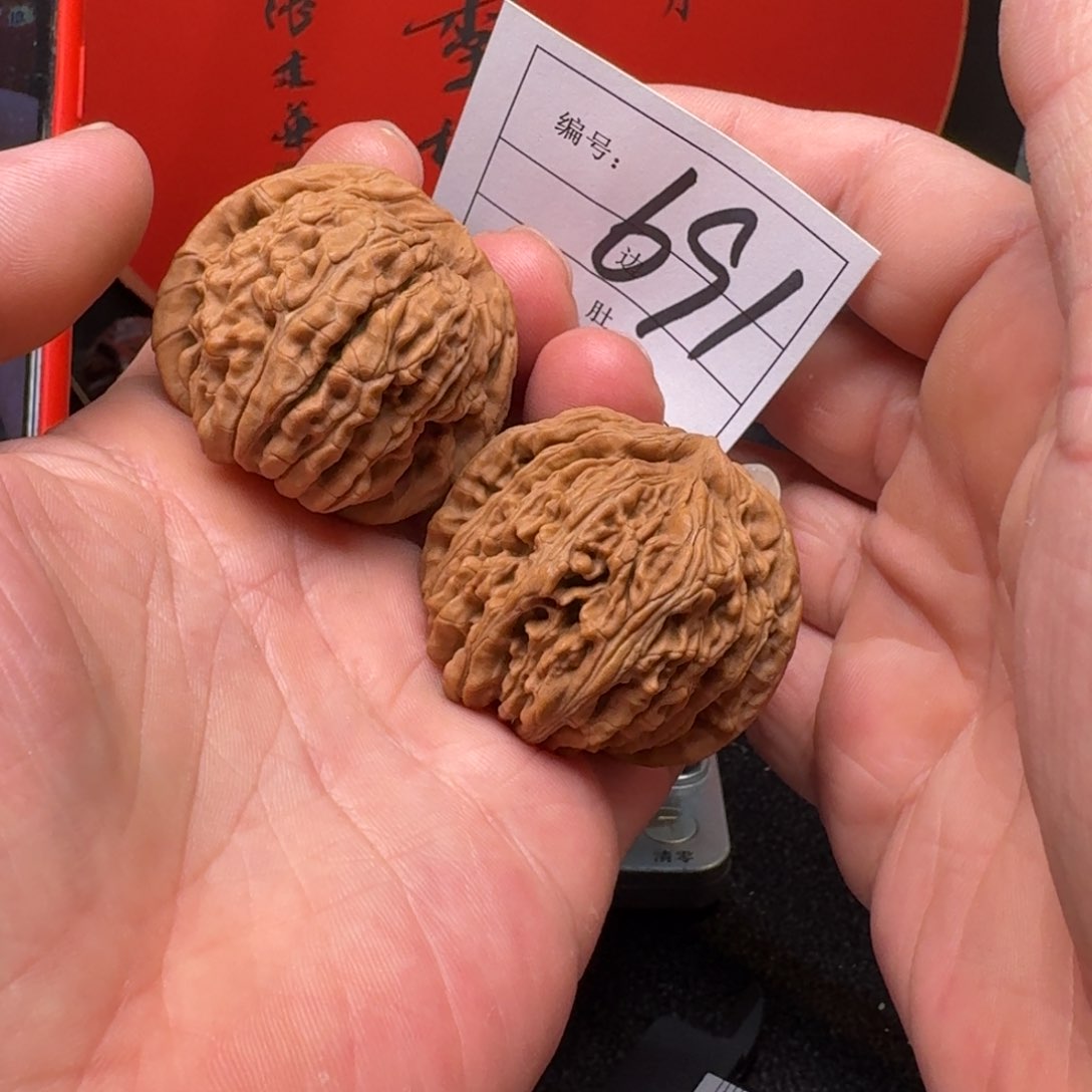 文玩核桃把件44四座楼