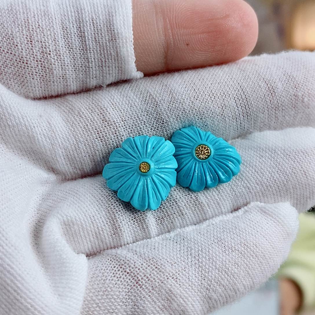 18K金镶嵌绿松石珠宝奇石