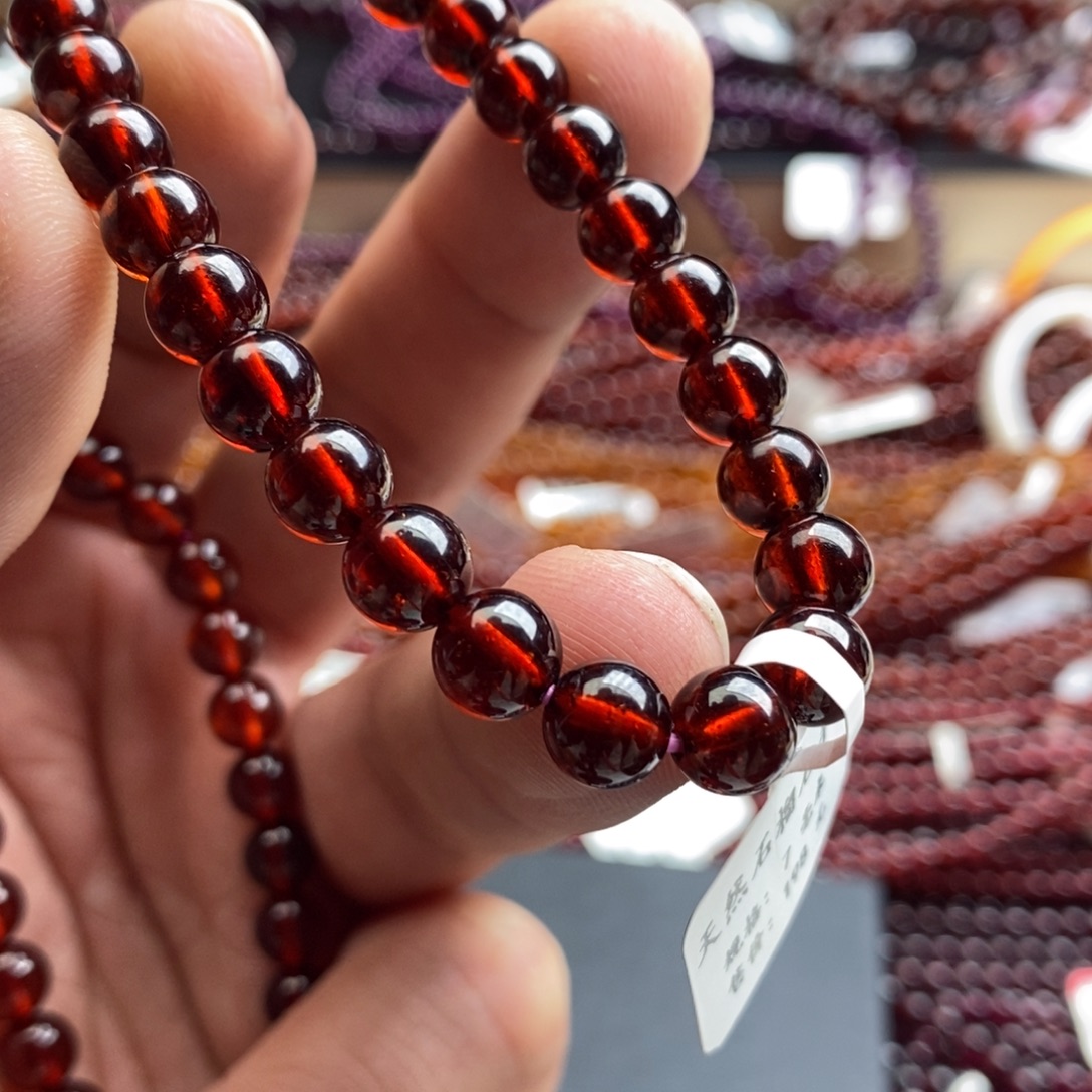 一***.手链石榴石未镶嵌7mm亮红色