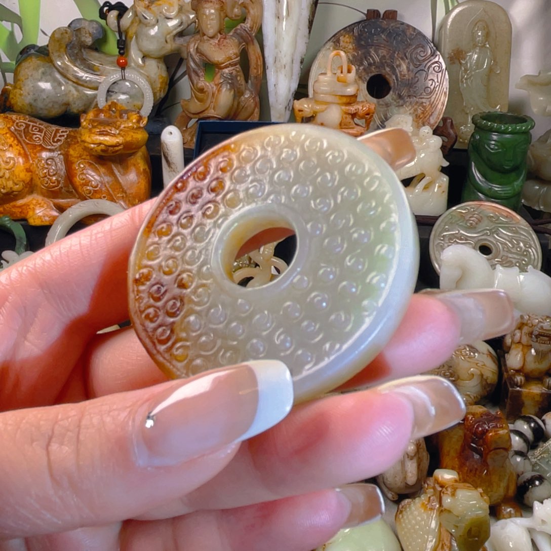 和田玉挂件未镶嵌7