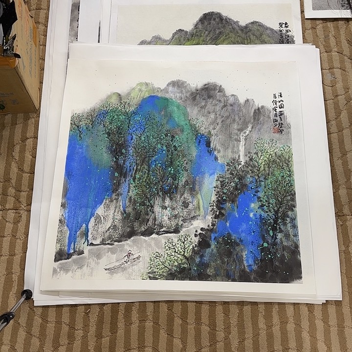 国画刺**姐花鸟的翅膀和翅膀是一样