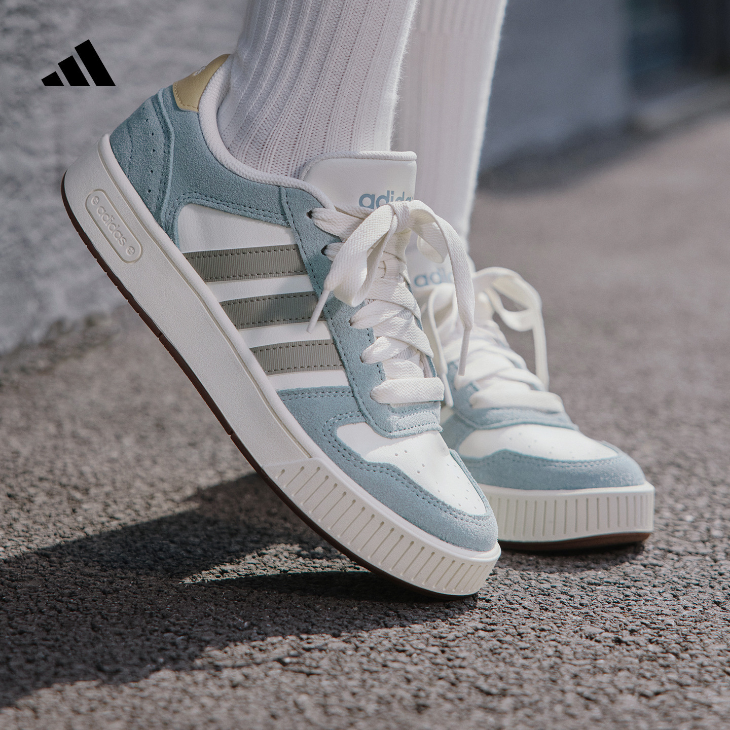 流光风 阿迪达斯「小锯齿」D-PAD CLASSIC美高风篮球风板鞋KI5878