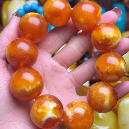 琥珀手串未镶嵌蜜蜡