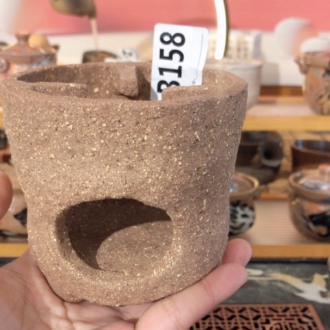 左**命木有一点点的小姐姐